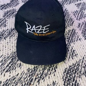 Raze Hatt